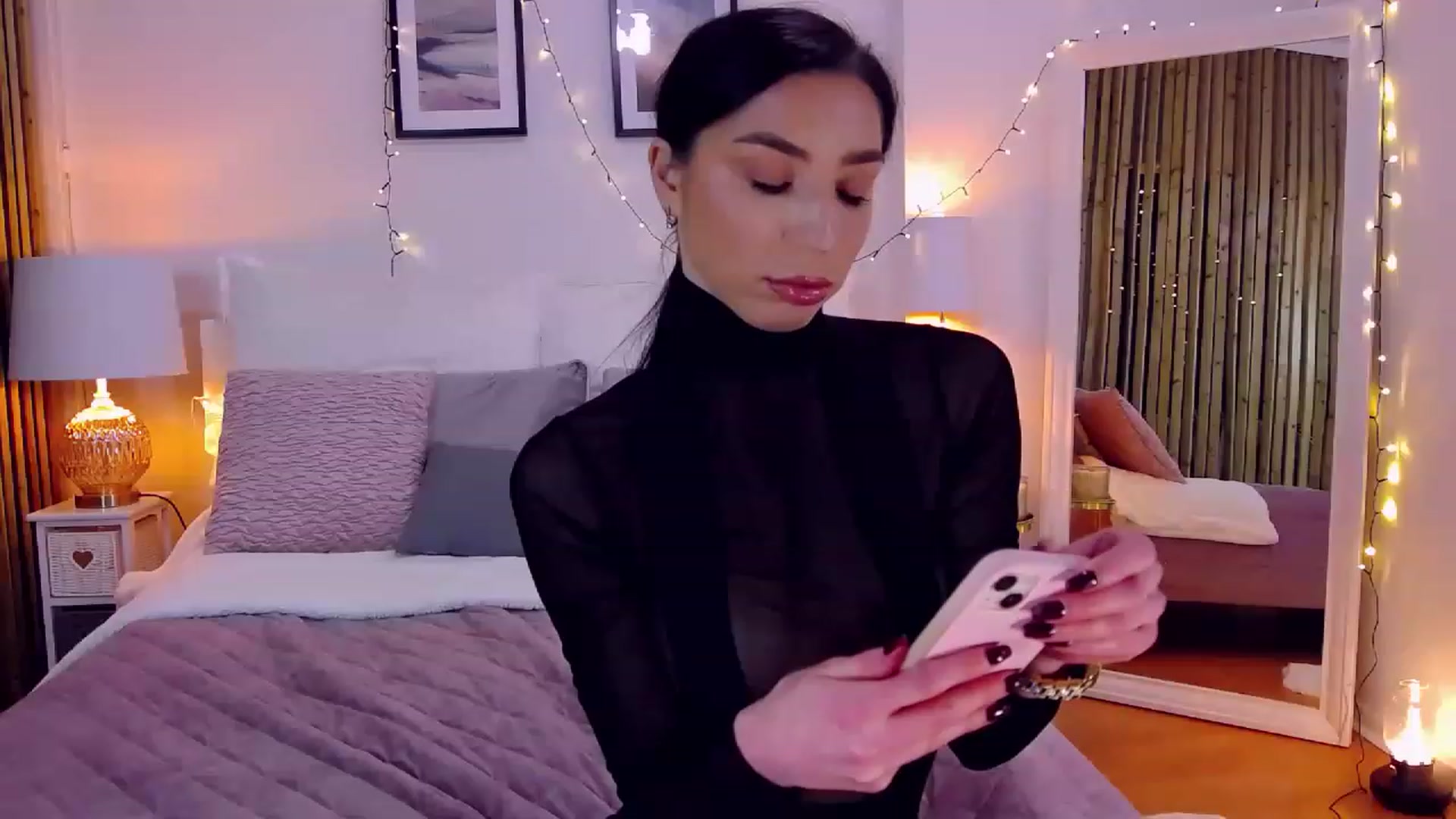 Gallery image thumbnail from LolaNiceAss1's myfreecams stream on, 01/29/2023, 19:00 image 14 of 20