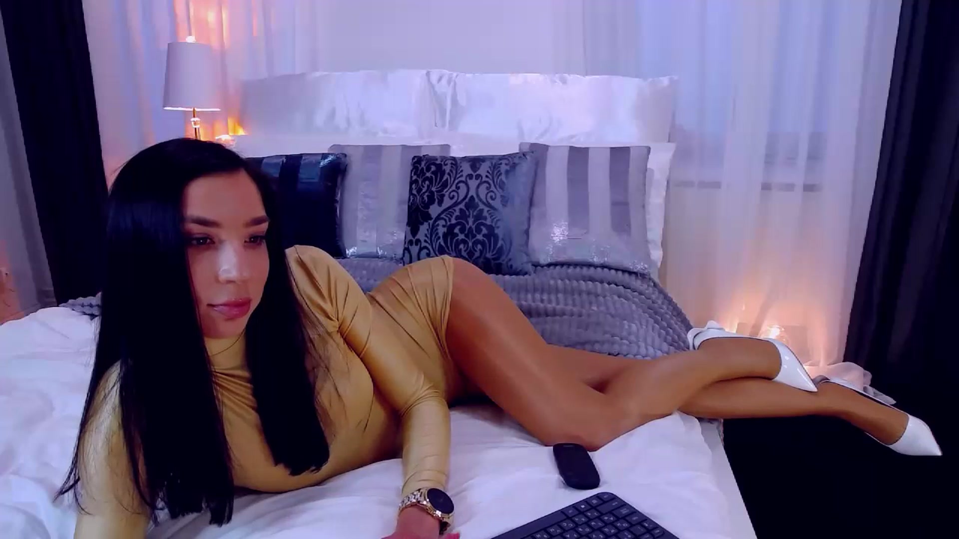 Gallery image thumbnail from LolaNiceAss1's myfreecams stream on, 07/02/2023, 15:53 image 19 of 20