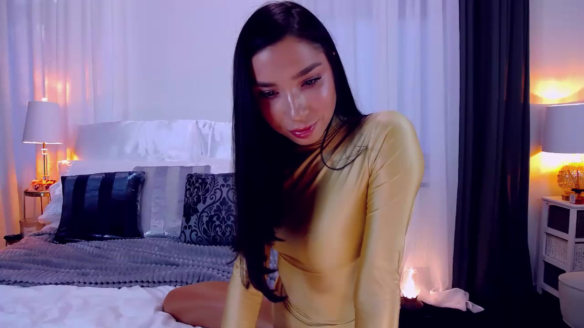 Gallery image thumbnail from LolaNiceAss1's myfreecams stream on, 07/02/2023, 16:18 image 15 of 20