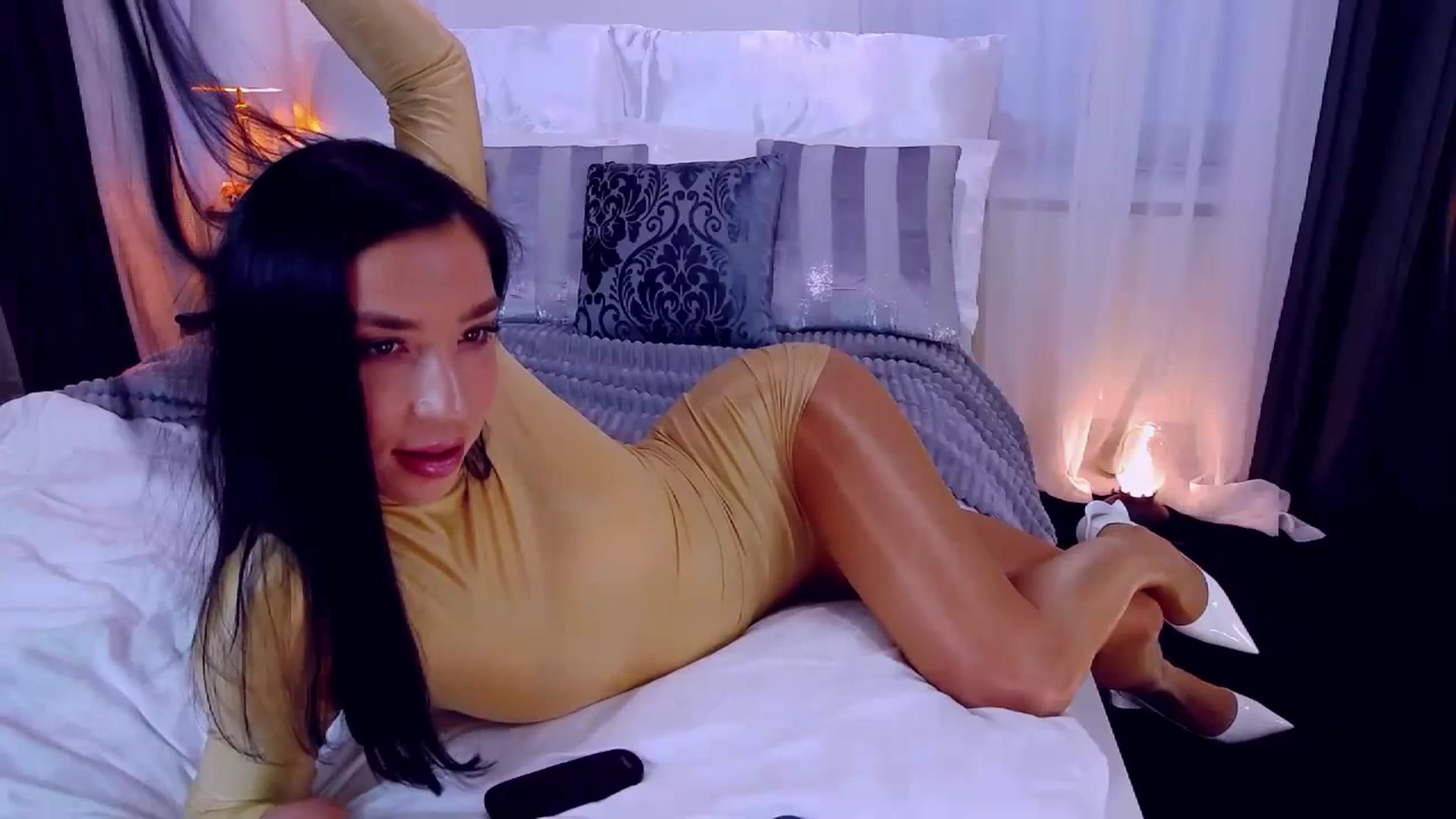 Gallery image thumbnail from LolaNiceAss1's myfreecams stream on, 07/02/2023, 16:18 image 2 of 20