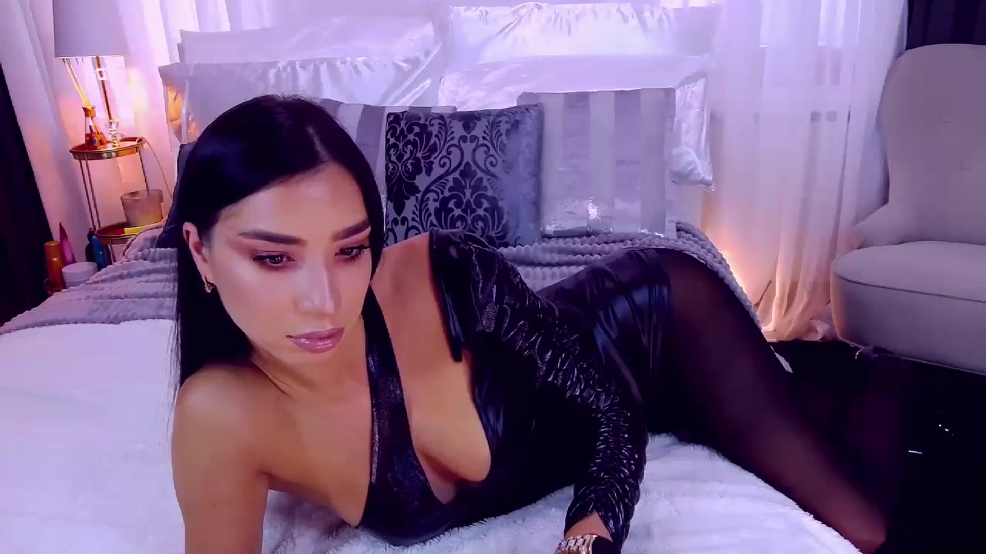 Gallery image thumbnail from LolaNiceAss1's myfreecams stream on, 09/03/2023, 13:34 image 16 of 20