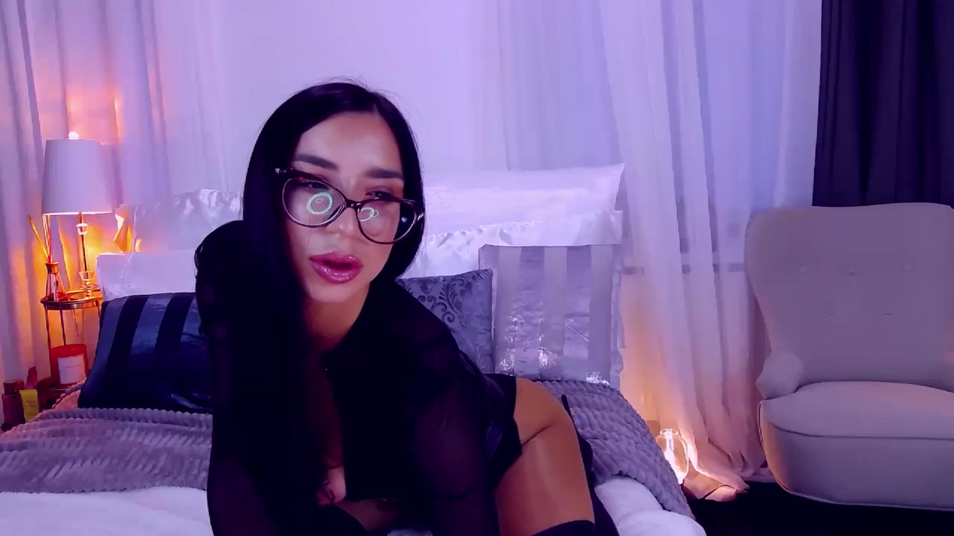 Gallery image thumbnail from LolaNiceAss1's myfreecams stream on, 09/23/2023, 16:17 image 11 of 20