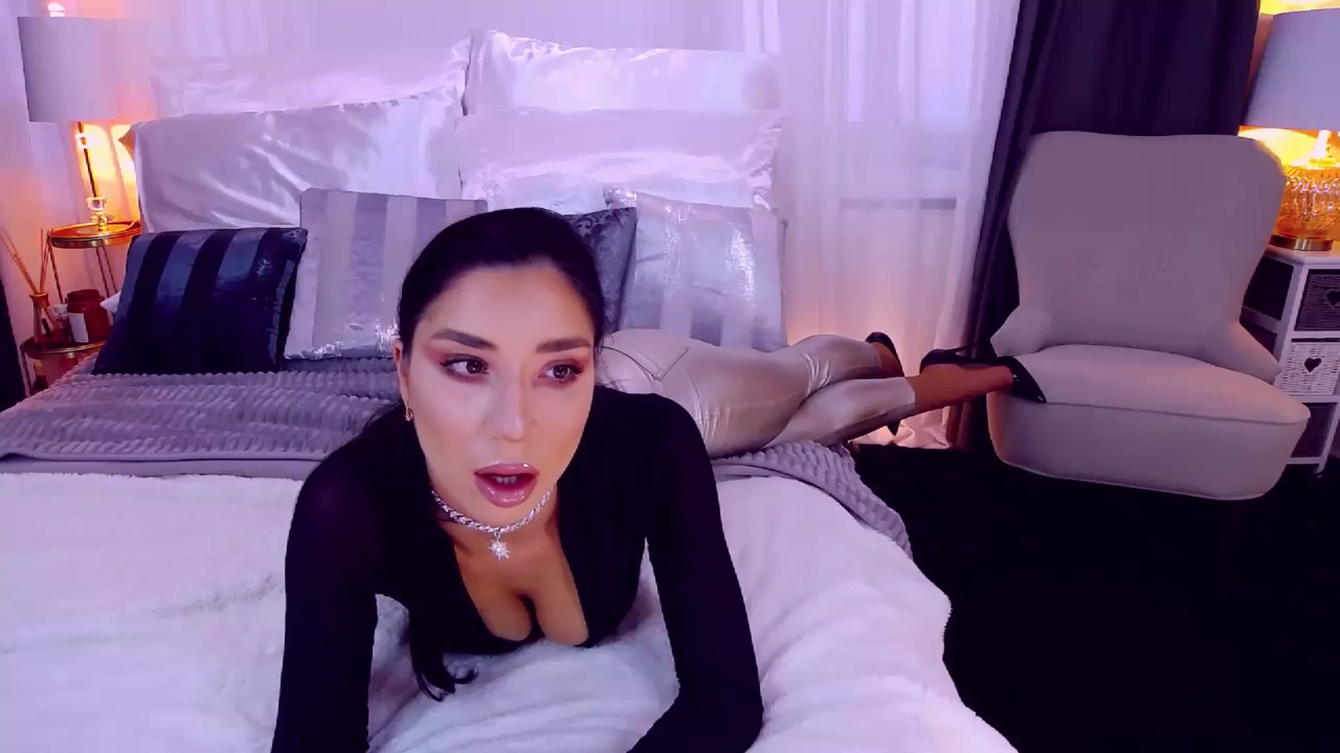 Gallery image thumbnail from LolaNiceAss1's myfreecams stream on, 10/08/2023, 12:59 image 13 of 20