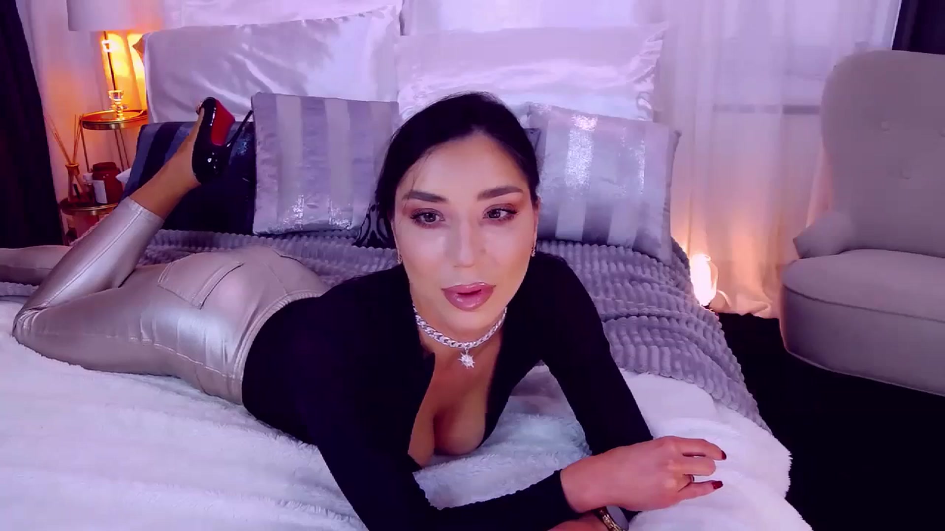 Gallery image thumbnail from LolaNiceAss1's myfreecams stream on, 10/08/2023, 13:37 image 20 of 20