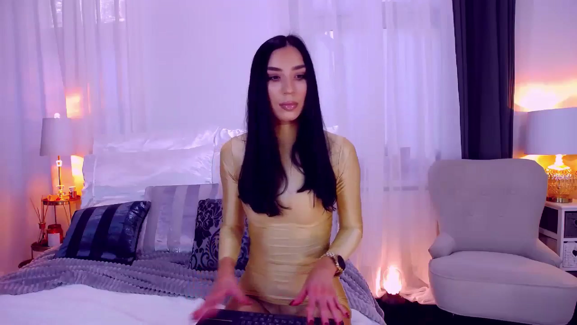 Gallery image thumbnail from LolaNiceAss1's myfreecams stream on, 10/22/2023, 13:02 image 19 of 20