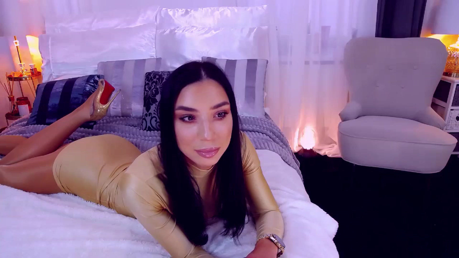 Gallery image thumbnail from LolaNiceAss1's myfreecams stream on, 10/22/2023, 13:02 image 14 of 20