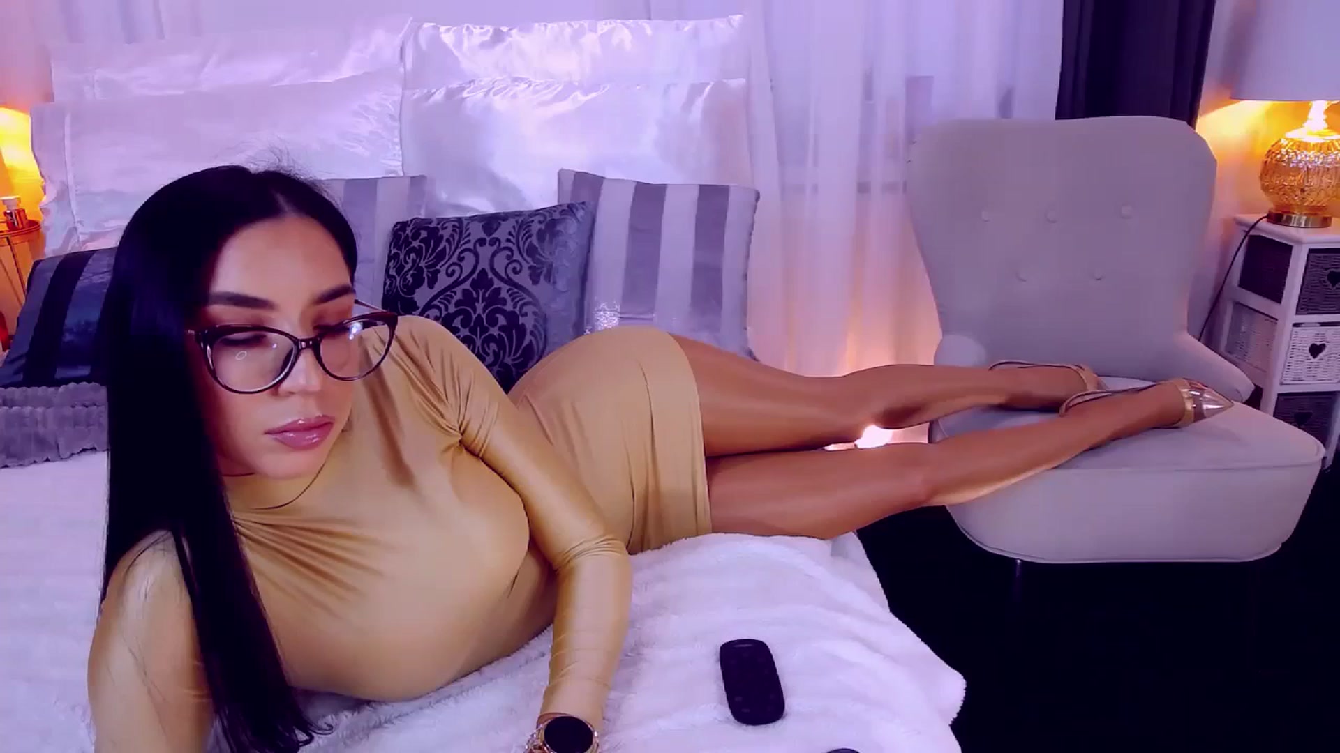 Gallery image thumbnail from LolaNiceAss1's myfreecams stream on, 10/22/2023, 14:03 image 8 of 20