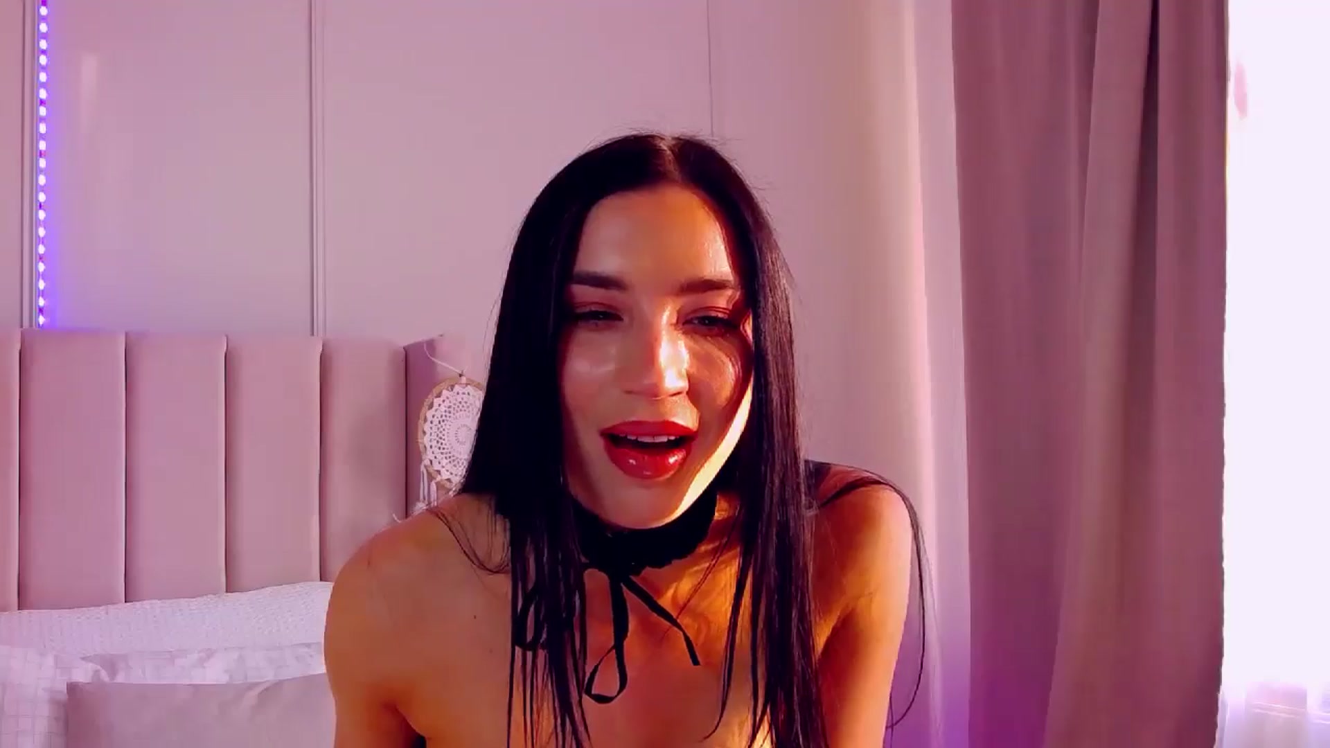 Gallery image thumbnail from LolaNiceAss1's myfreecams stream on, 02/09/2025, 15:08 image 12 of 20
