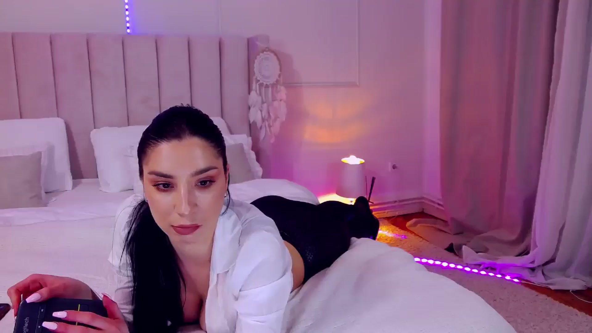 Gallery image thumbnail from LolaNiceAss1's myfreecams stream on, 02/16/2025, 17:09 image 15 of 20