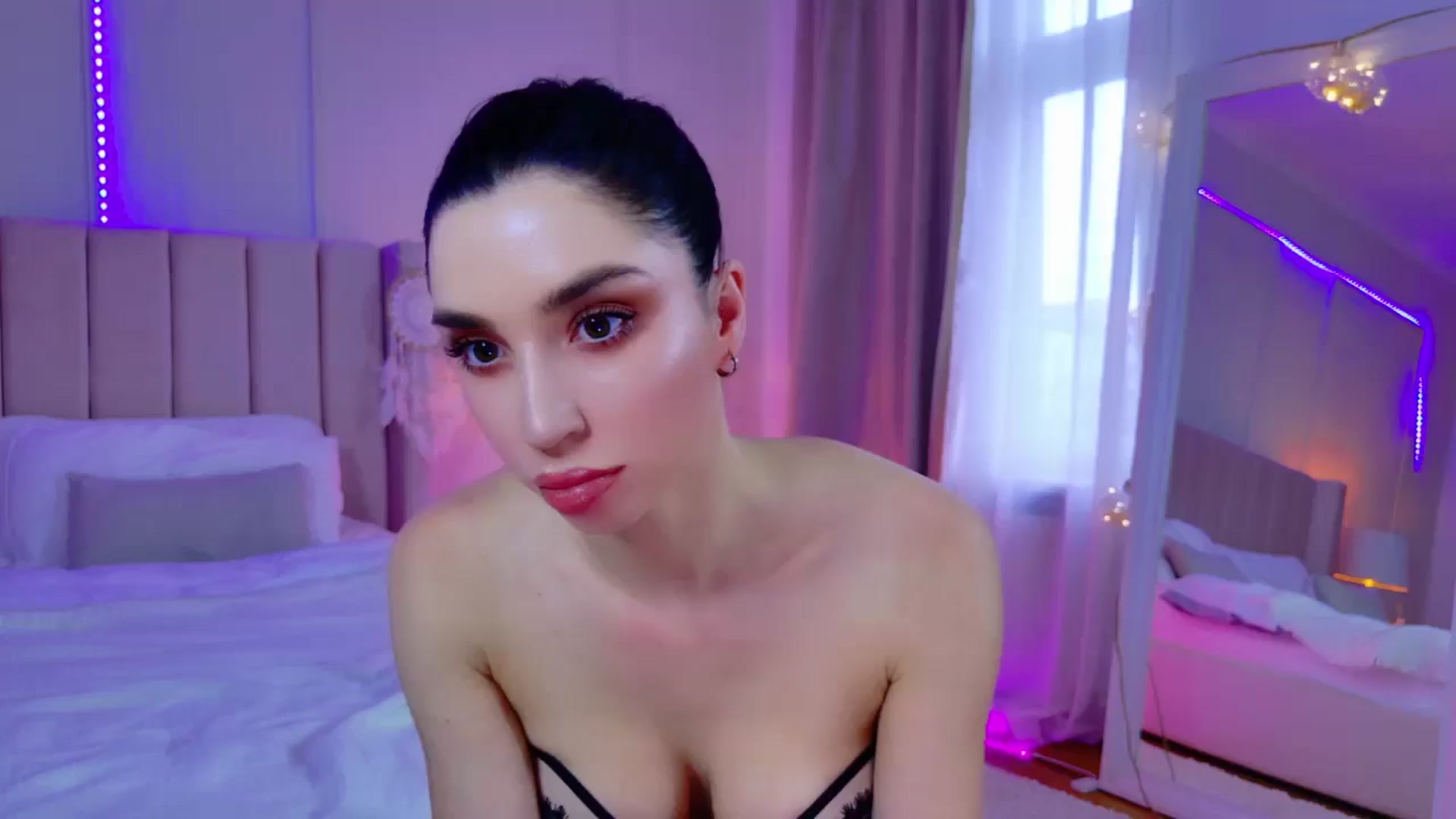 Gallery image thumbnail from LolaNiceAss1's myfreecams stream on, 03/02/2025, 15:31 image 20 of 20