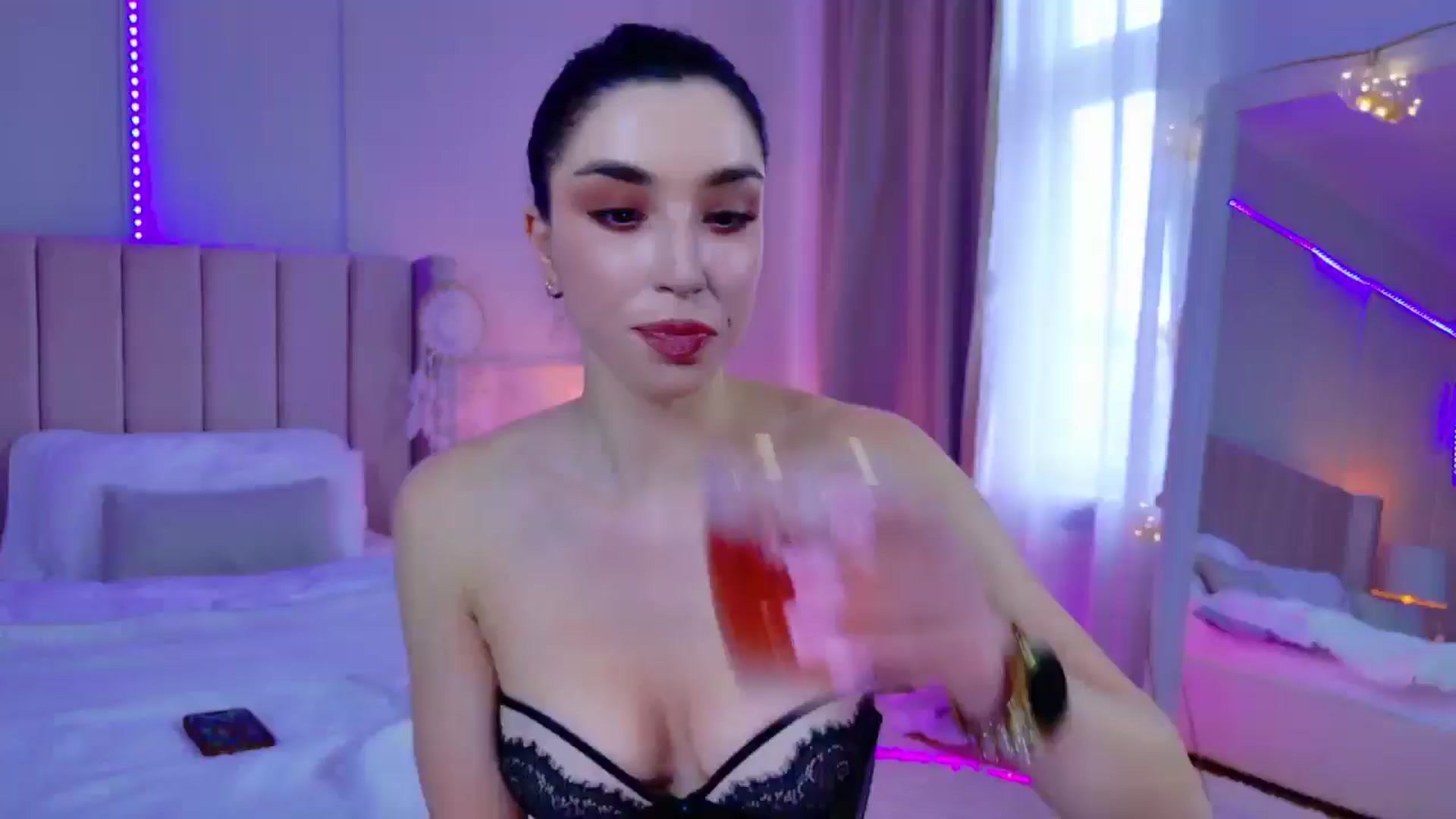 Gallery image thumbnail from LolaNiceAss1's myfreecams stream on, 03/02/2025, 15:31 image 6 of 20