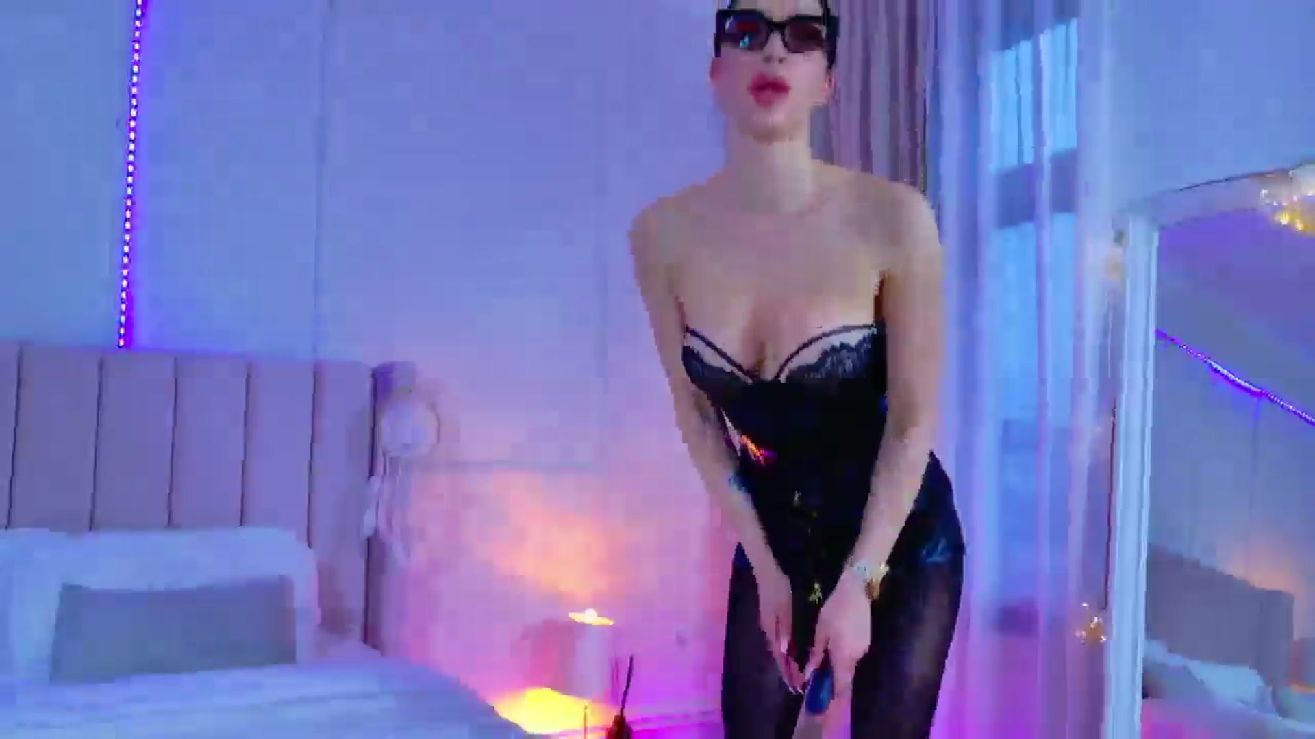 Gallery image thumbnail from LolaNiceAss1's myfreecams stream on, 03/02/2025, 16:44 image 5 of 20
