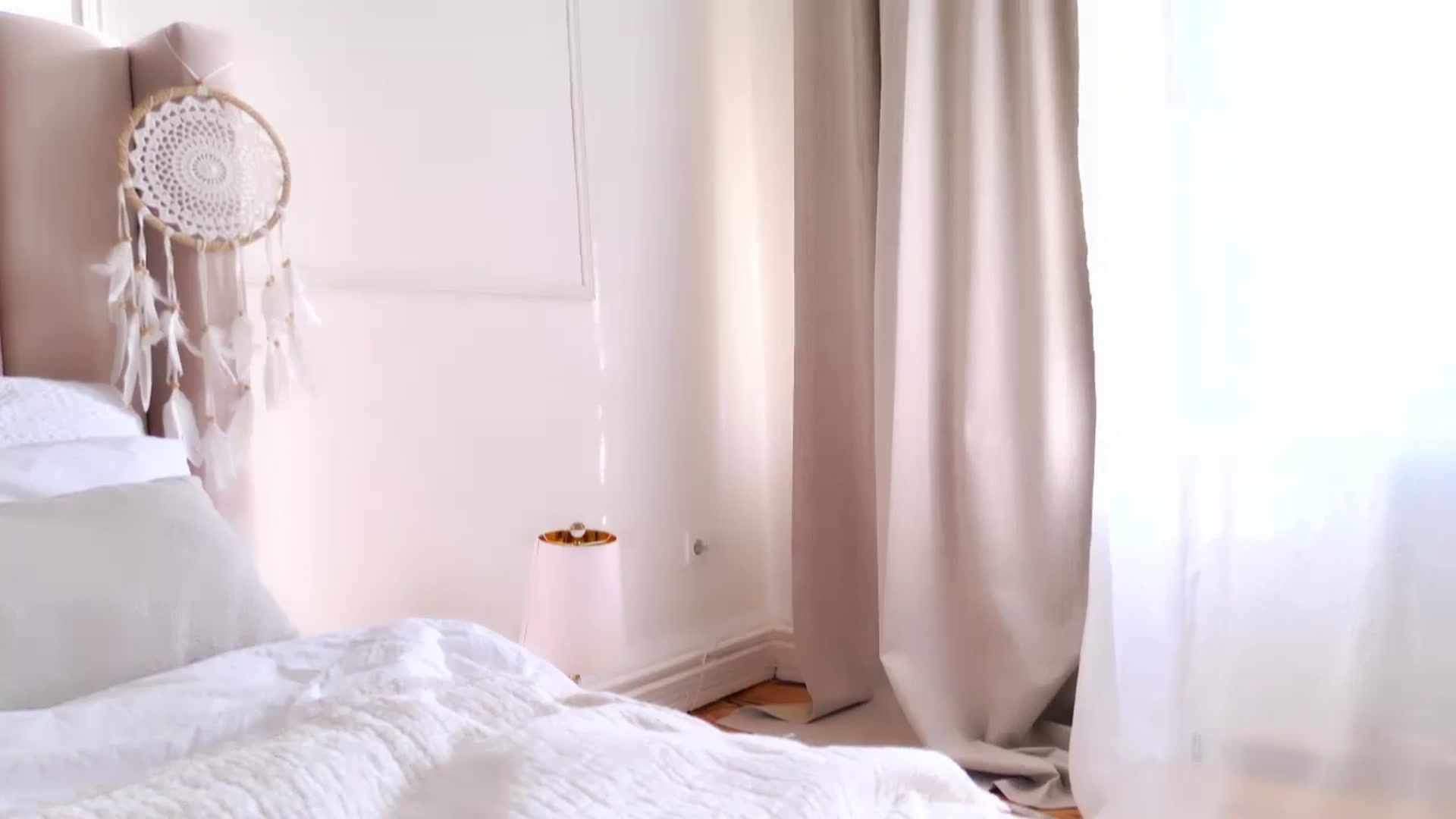 Gallery image thumbnail from LolaNiceAss1's myfreecams stream on, 03/10/2025, 14:22 image 17 of 20