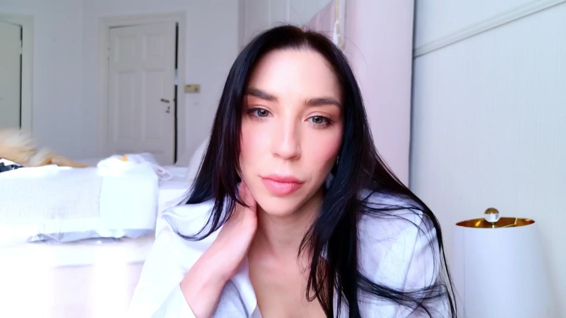 Gallery image thumbnail from LolaNiceAss1's myfreecams stream on, 03/20/2025, 12:09 image 19 of 20