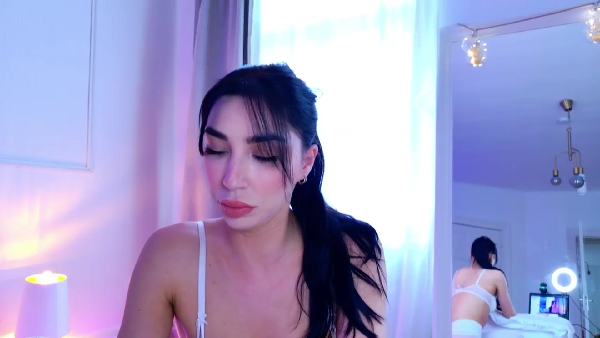 Gallery image thumbnail from LolaNiceAss1's myfreecams stream on, 03/27/2025, 15:30 image 20 of 20