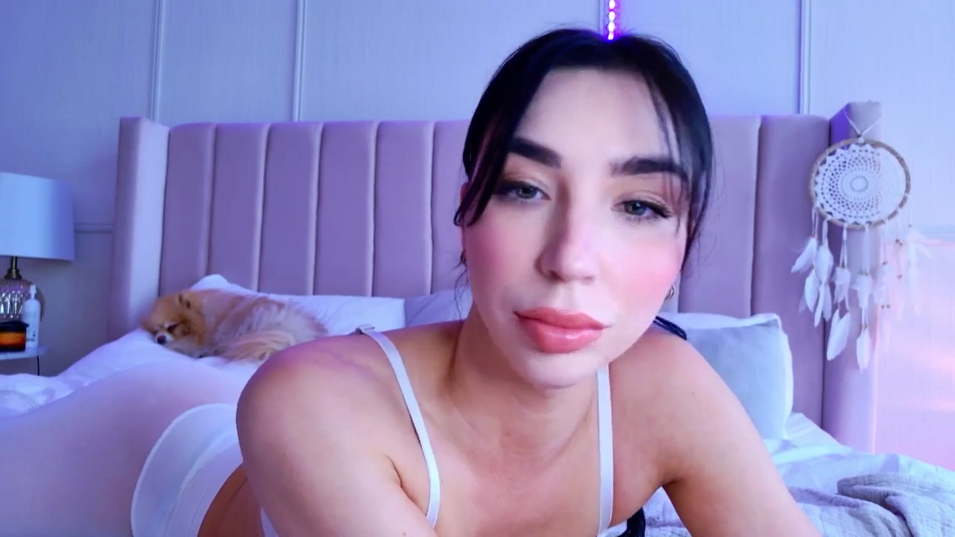 Gallery image thumbnail from LolaNiceAss1's myfreecams stream on, 03/27/2025, 15:30 image 10 of 20