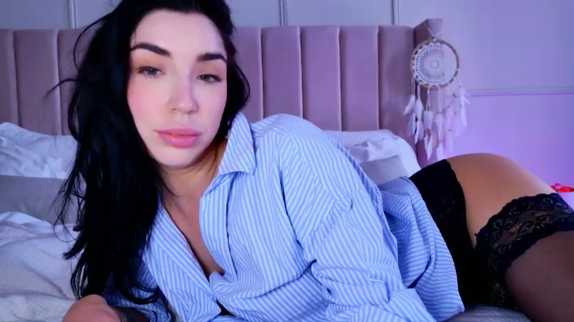 Gallery image thumbnail from LolaNiceAss1's myfreecams stream on, 03/28/2025, 17:24 image 20 of 20