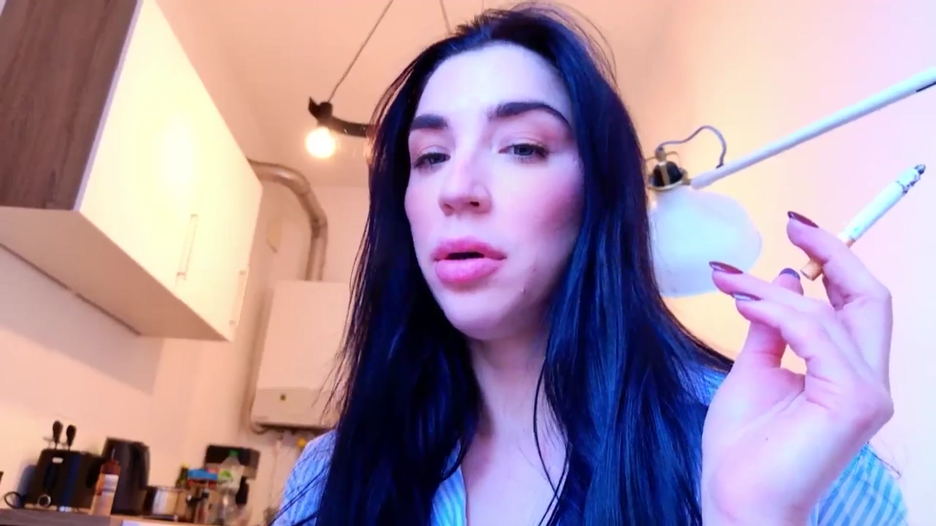 Gallery image thumbnail from LolaNiceAss1's myfreecams stream on, 03/28/2025, 17:24 image 3 of 20