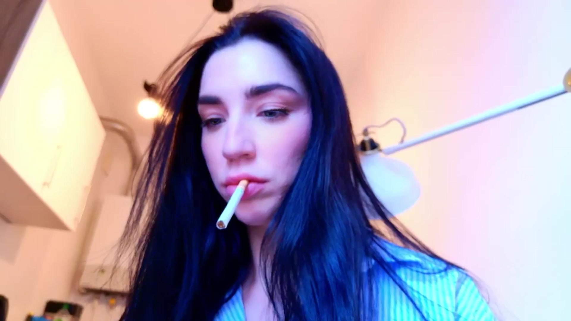 Gallery image thumbnail from LolaNiceAss1's myfreecams stream on, 03/28/2025, 17:24 image 2 of 20