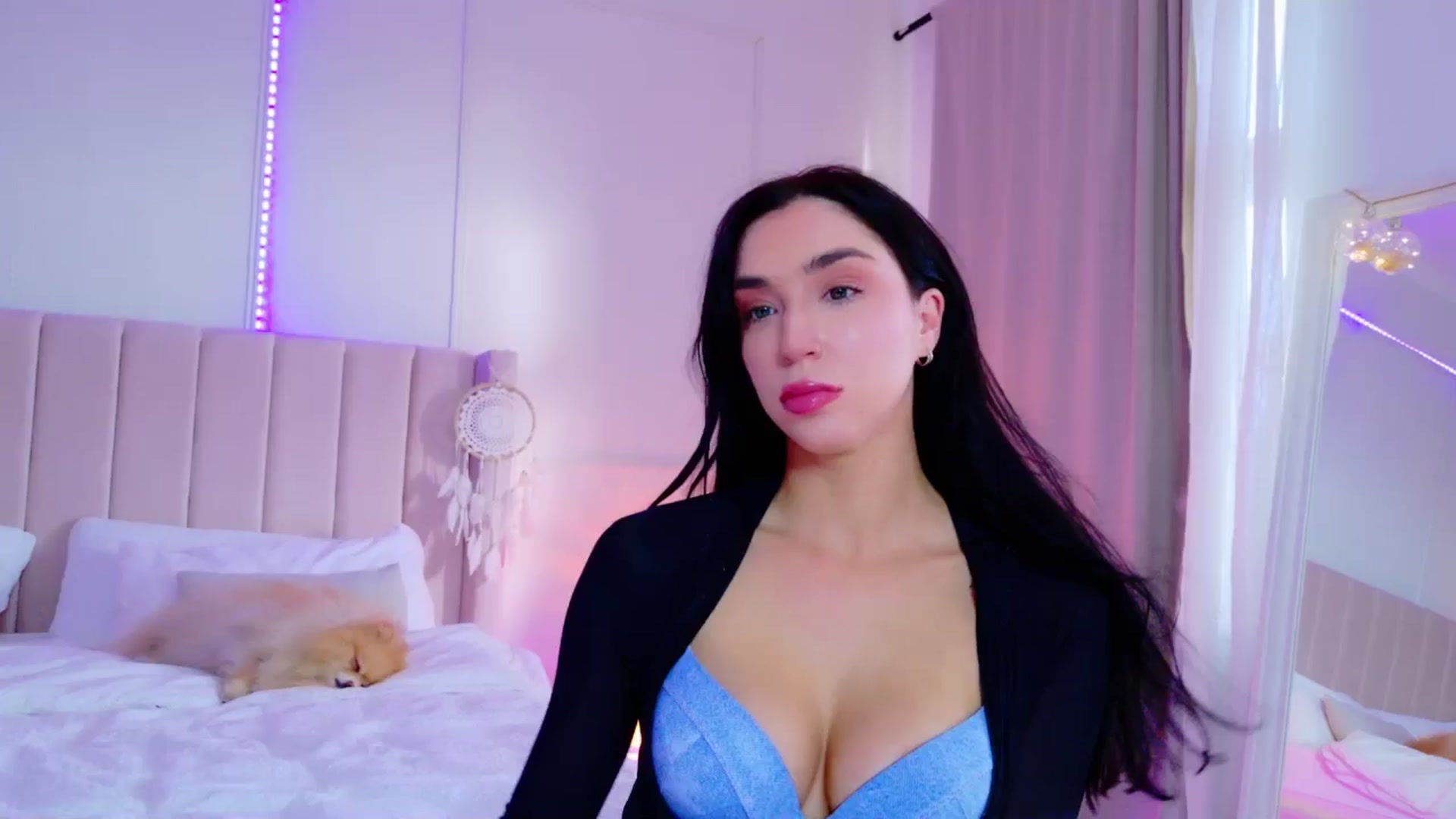Gallery image thumbnail from LolaNiceAss1's myfreecams stream on, 03/30/2025, 17:21 image 1 of 20