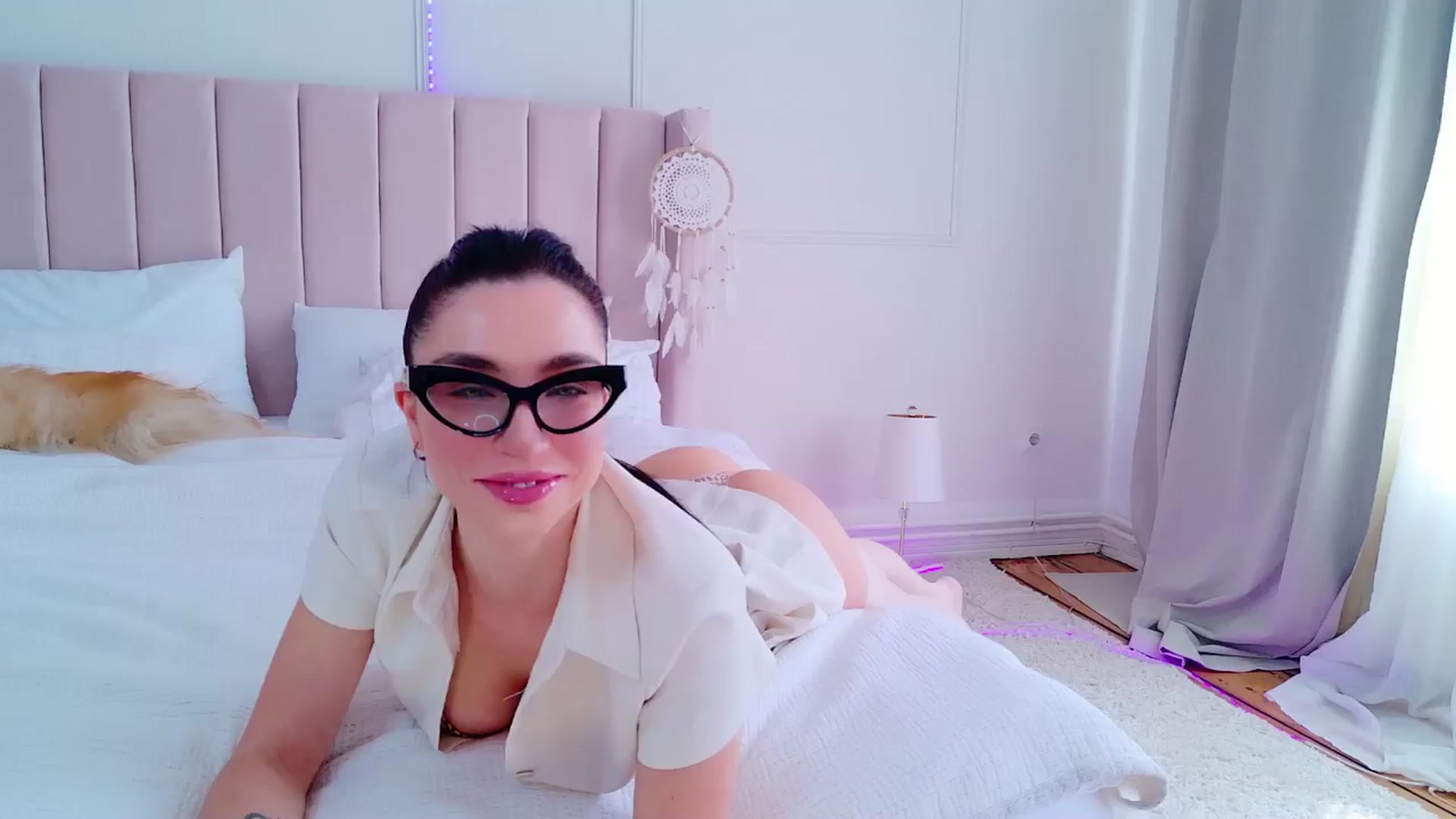 Gallery image thumbnail from LolaNiceAss1's myfreecams stream on, 04/06/2025, 10:56 image 1 of 20