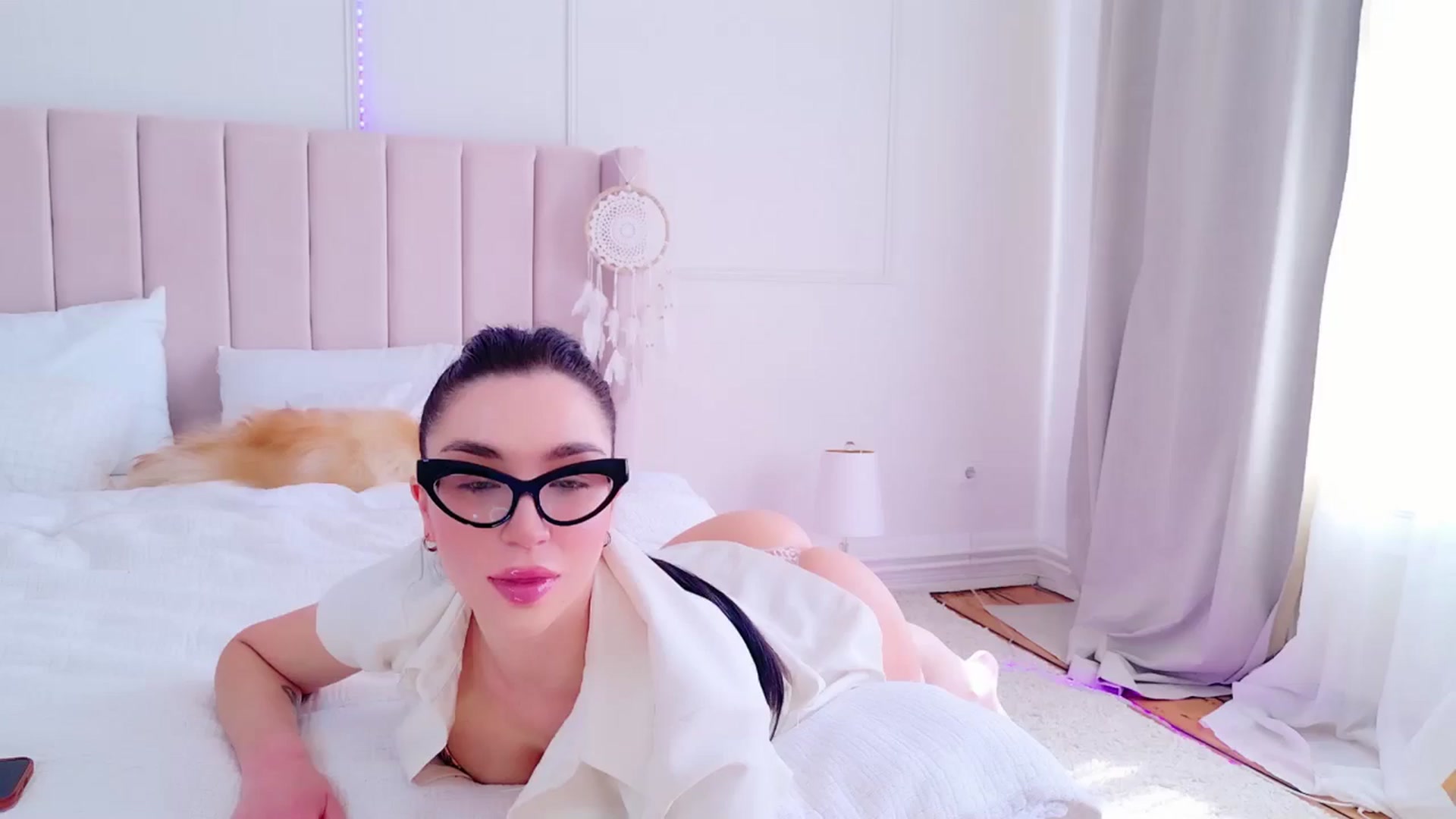 Gallery image thumbnail from LolaNiceAss1's myfreecams stream on, 04/06/2025, 12:31 image 10 of 20