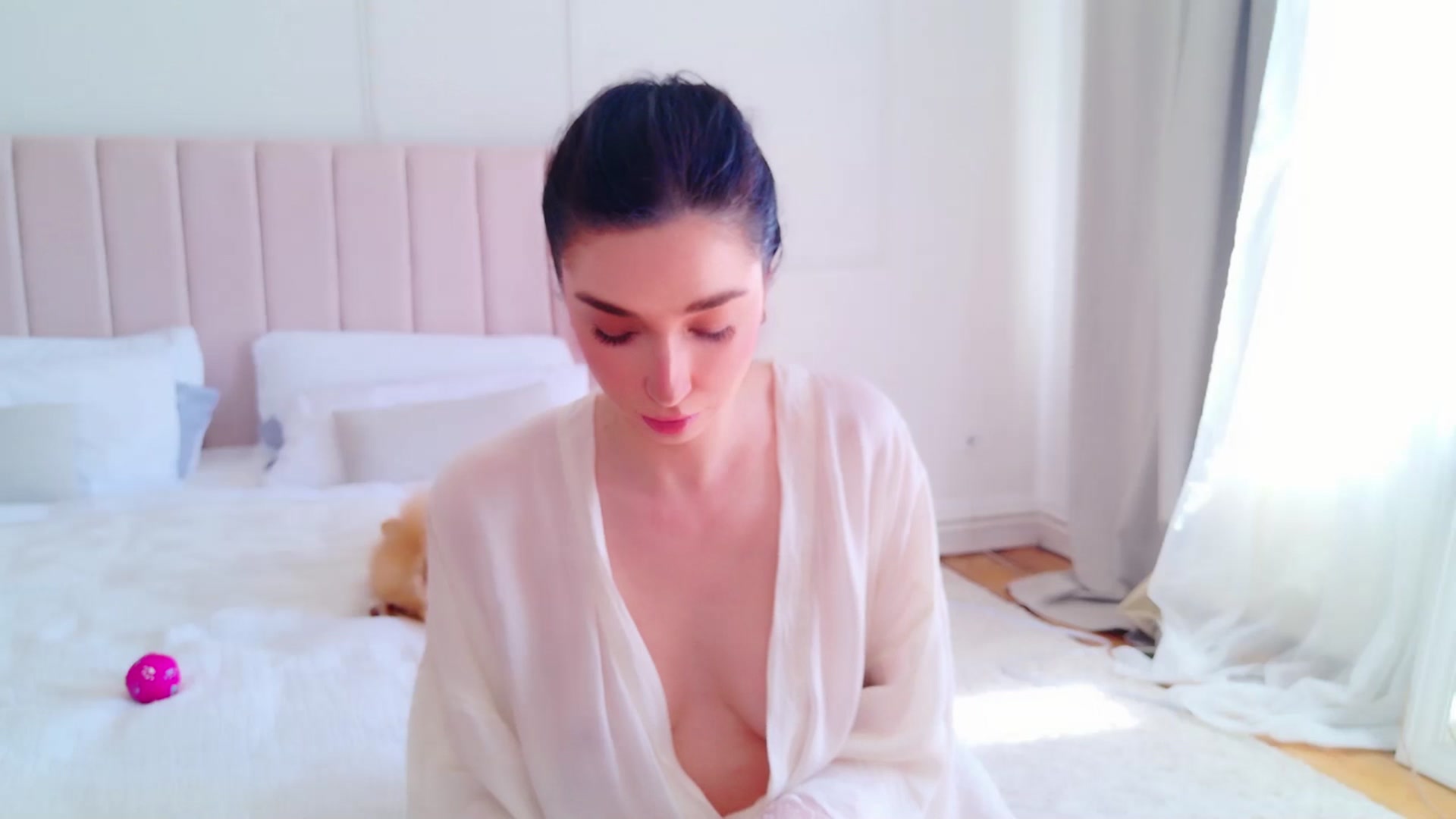 Gallery image thumbnail from LolaNiceAss1's myfreecams stream on, 04/20/2025, 12:24 image 8 of 20