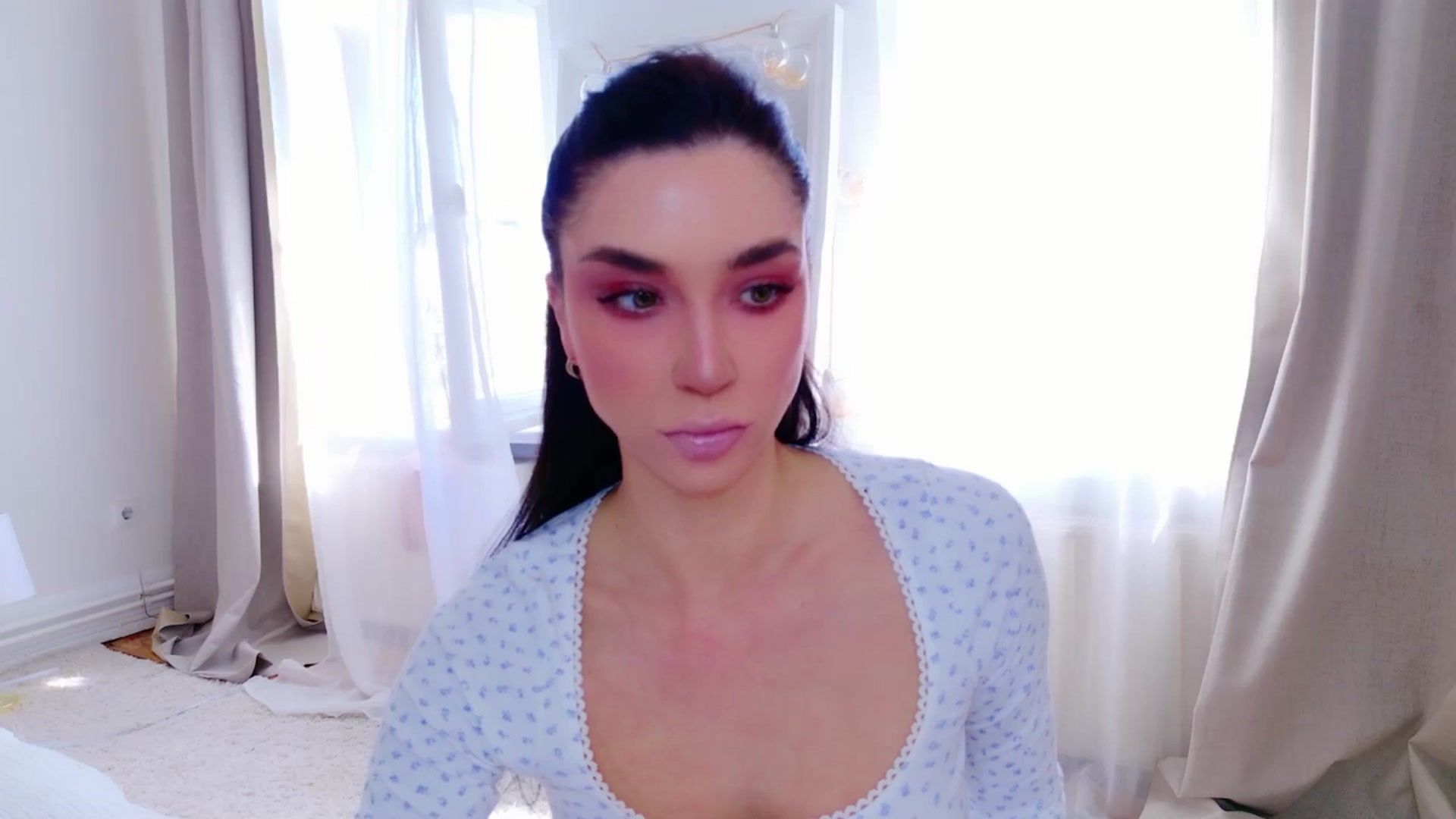 Gallery image thumbnail from LolaNiceAss1's myfreecams stream on, 04/27/2025, 14:27 image 3 of 20
