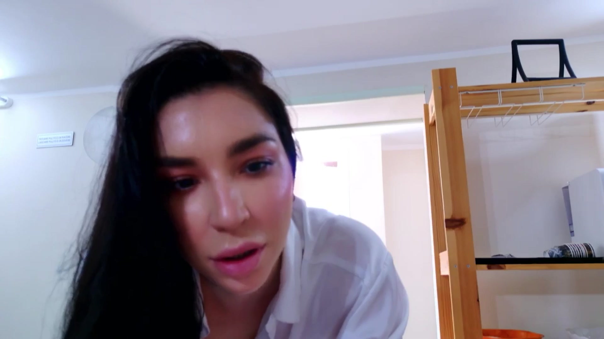 Gallery image thumbnail from LolaNiceAss1's myfreecams stream on, 05/18/2025, 14:15 image 8 of 20