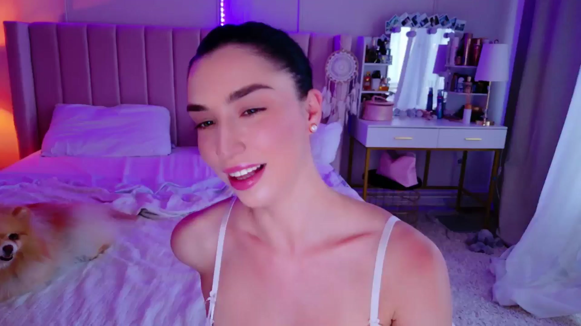 Gallery image thumbnail from LolaNiceAss1's myfreecams stream on, 06/01/2025, 17:55 image 9 of 20