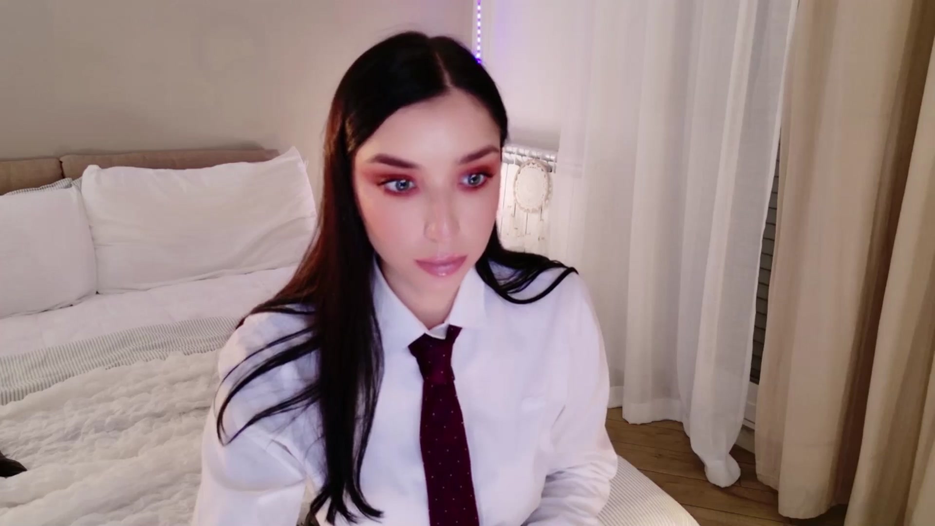 Gallery image thumbnail from LolaNiceAss1's myfreecams stream on, 12/20/2025, 20:02 image 9 of 20