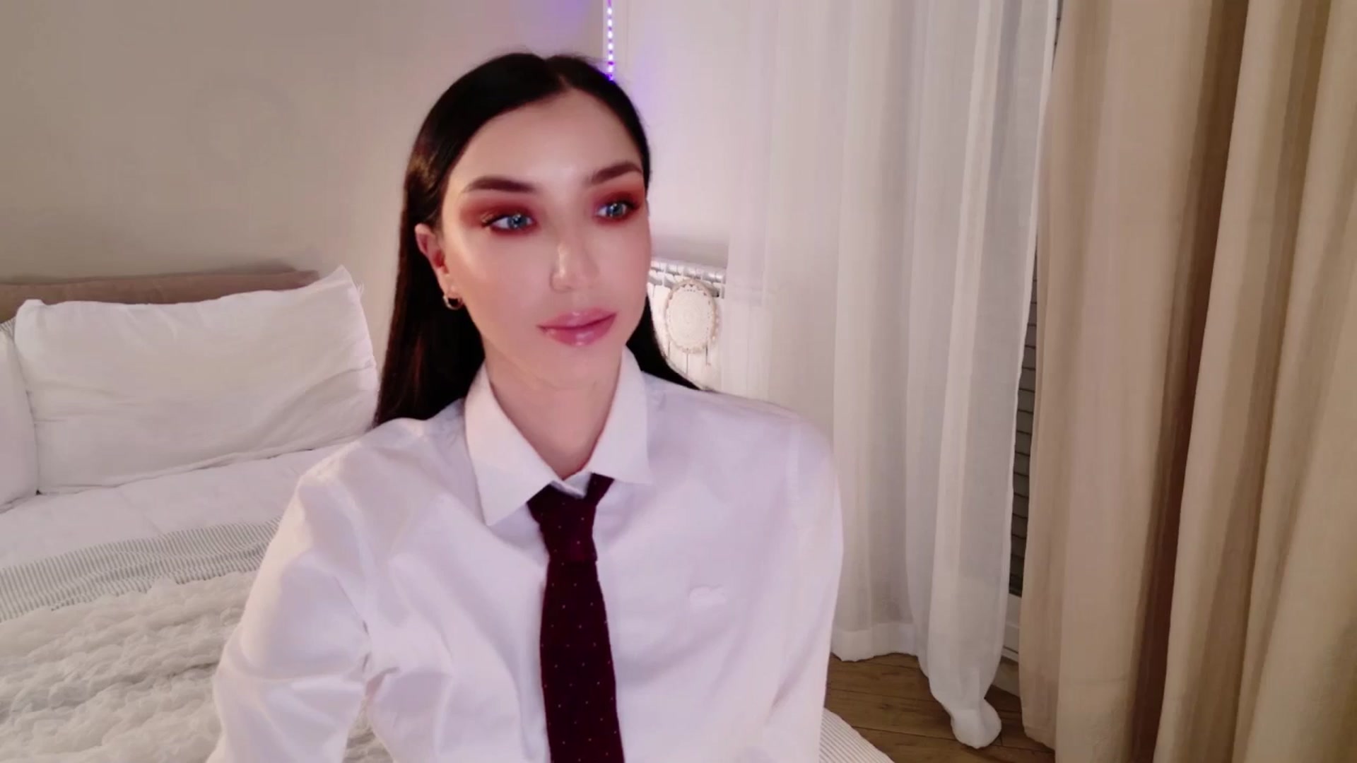 Gallery image thumbnail from LolaNiceAss1's myfreecams stream on, 12/20/2025, 20:02 image 19 of 20