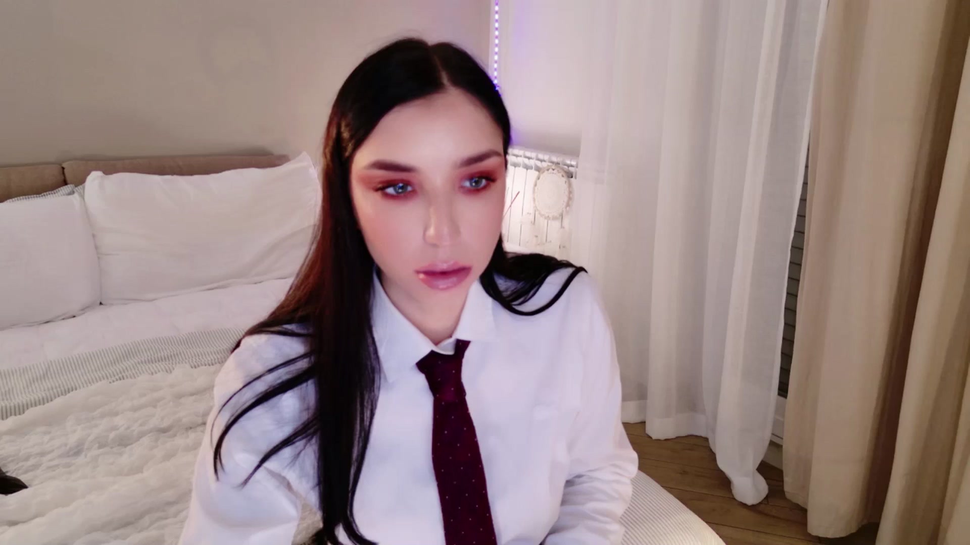 Gallery image thumbnail from LolaNiceAss1's myfreecams stream on, 12/20/2025, 20:02 image 10 of 20