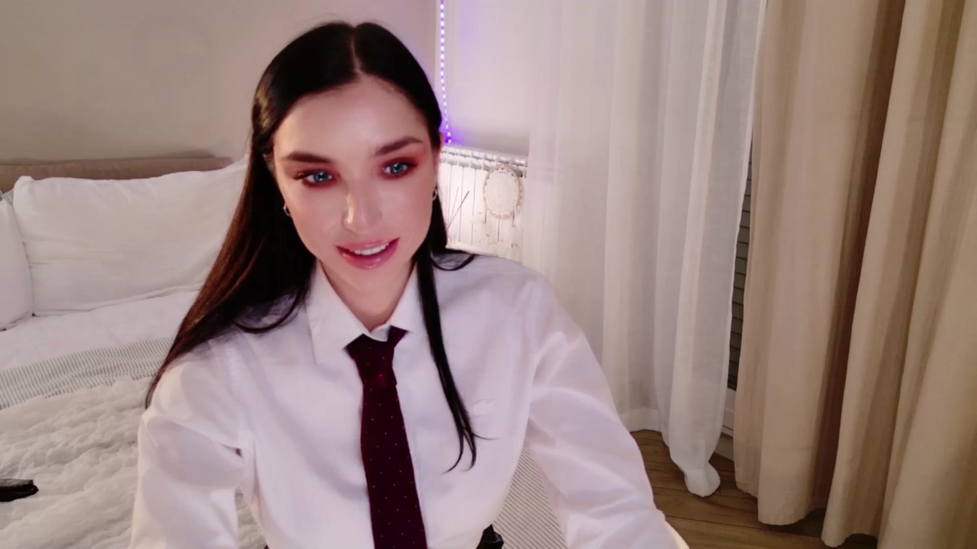 Gallery image thumbnail from LolaNiceAss1's myfreecams stream on, 12/20/2025, 20:02 image 3 of 20