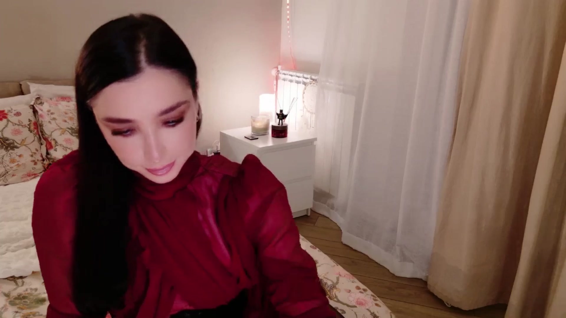 Gallery image thumbnail from LolaNiceAss1's myfreecams stream on, 12/28/2025, 17:27 image 10 of 20