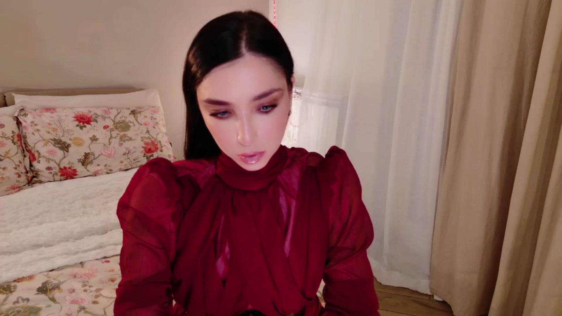 Gallery image thumbnail from LolaNiceAss1's myfreecams stream on, 12/28/2025, 19:16 image 10 of 20