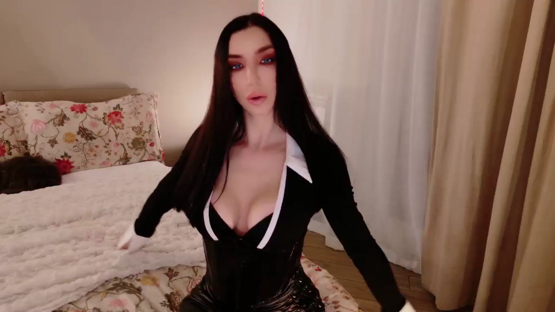 Gallery image thumbnail from LolaNiceAss1's myfreecams stream on, 01/17/2026, 18:55 image 11 of 20
