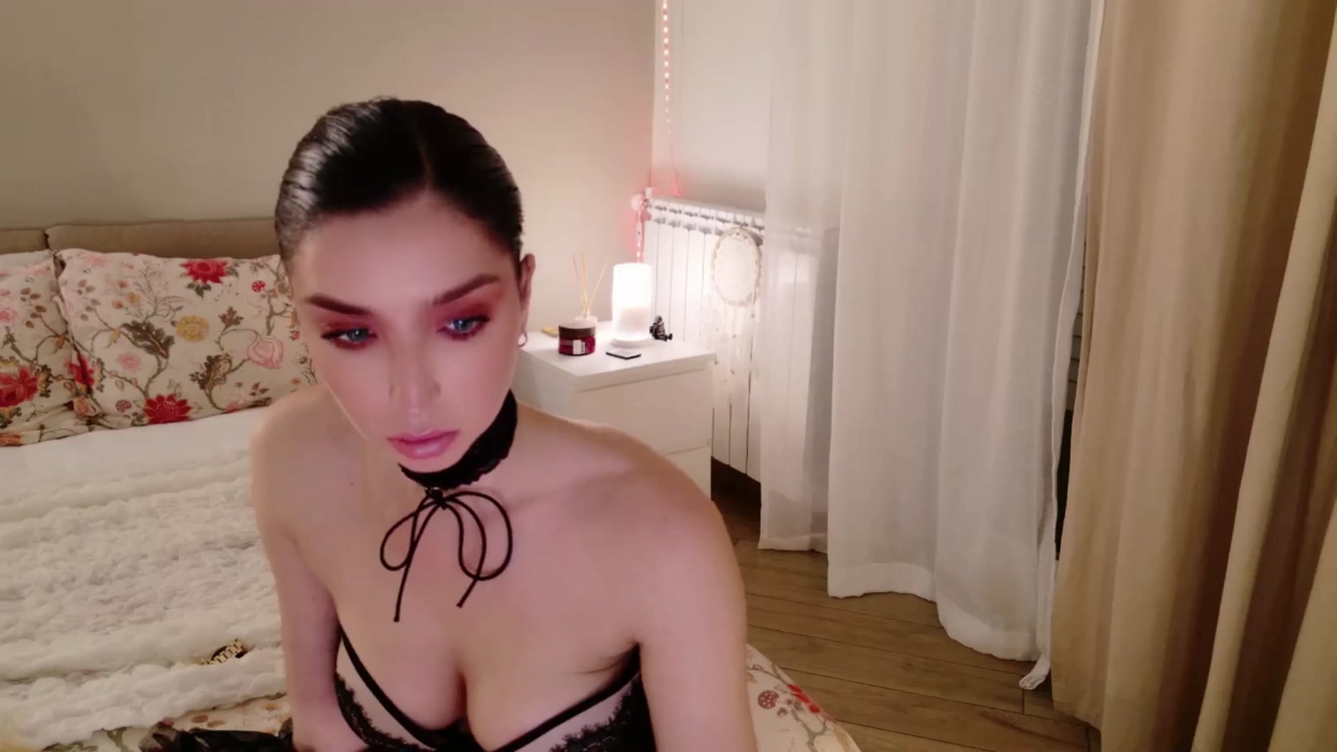 Gallery image thumbnail from LolaNiceAss1's myfreecams stream on, 01/18/2026, 19:08 image 16 of 20