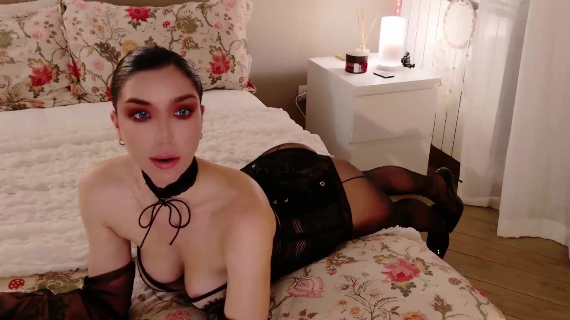Gallery image thumbnail from LolaNiceAss1's myfreecams stream on, 01/18/2026, 19:34 image 4 of 20