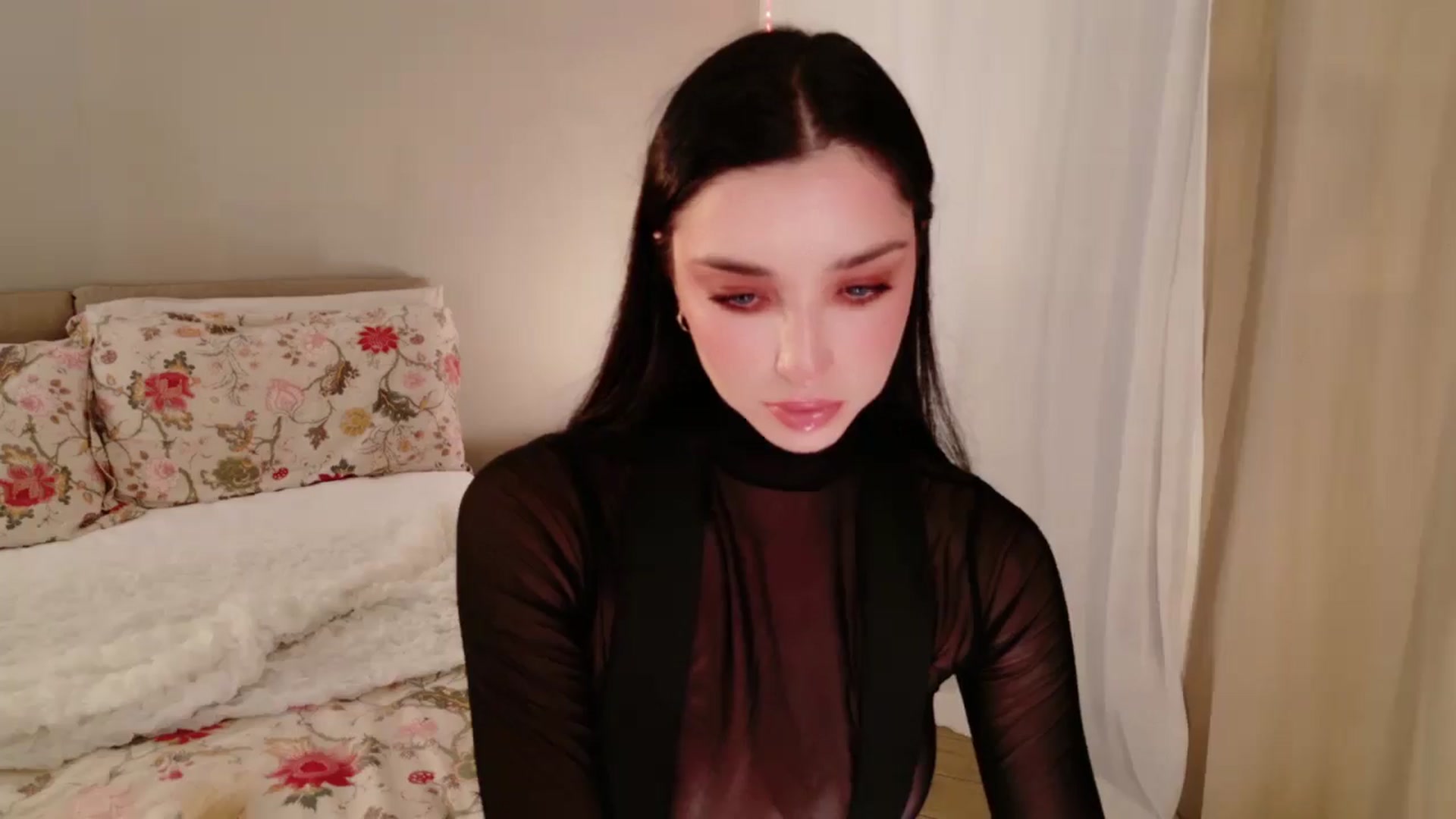 Gallery image thumbnail from LolaNiceAss1's myfreecams stream on, 01/30/2026, 19:41 image 19 of 20