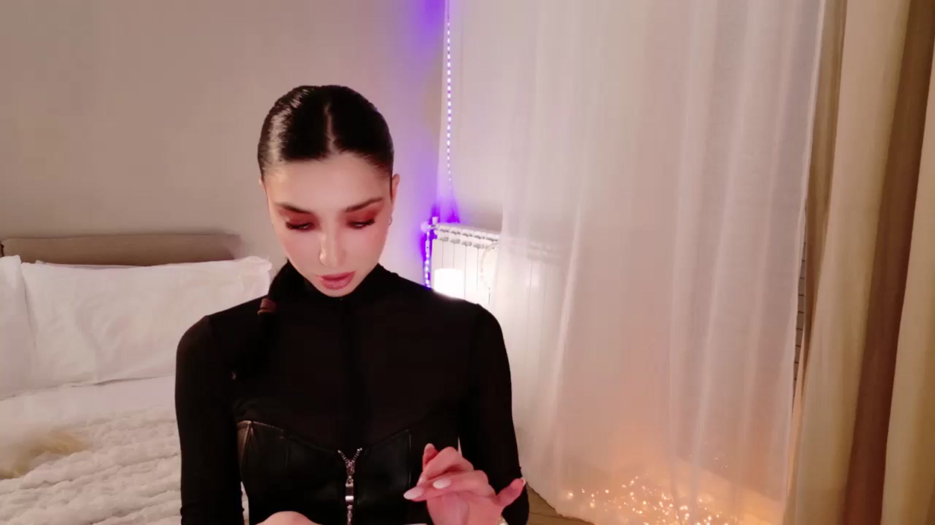 Gallery image thumbnail from LolaNiceAss1's myfreecams stream on, 01/31/2026, 16:06 image 18 of 20