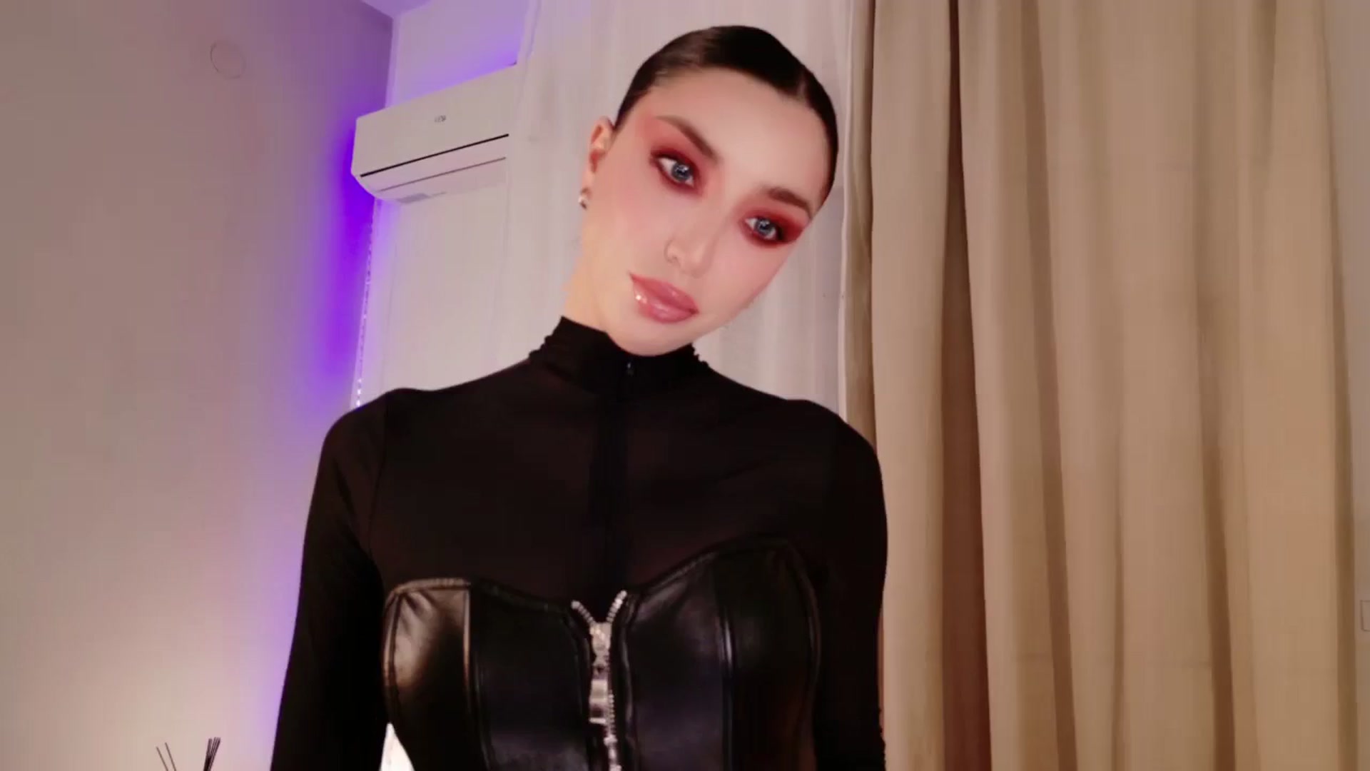 Gallery image thumbnail from LolaNiceAss1's myfreecams stream on, 01/31/2026, 16:06 image 3 of 20