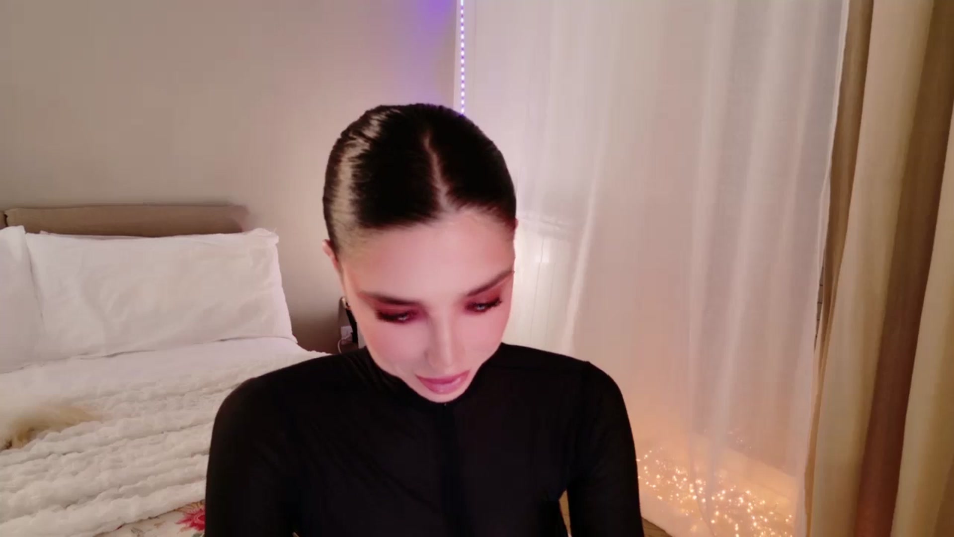 Gallery image thumbnail from LolaNiceAss1's myfreecams stream on, 01/31/2026, 16:06 image 14 of 20