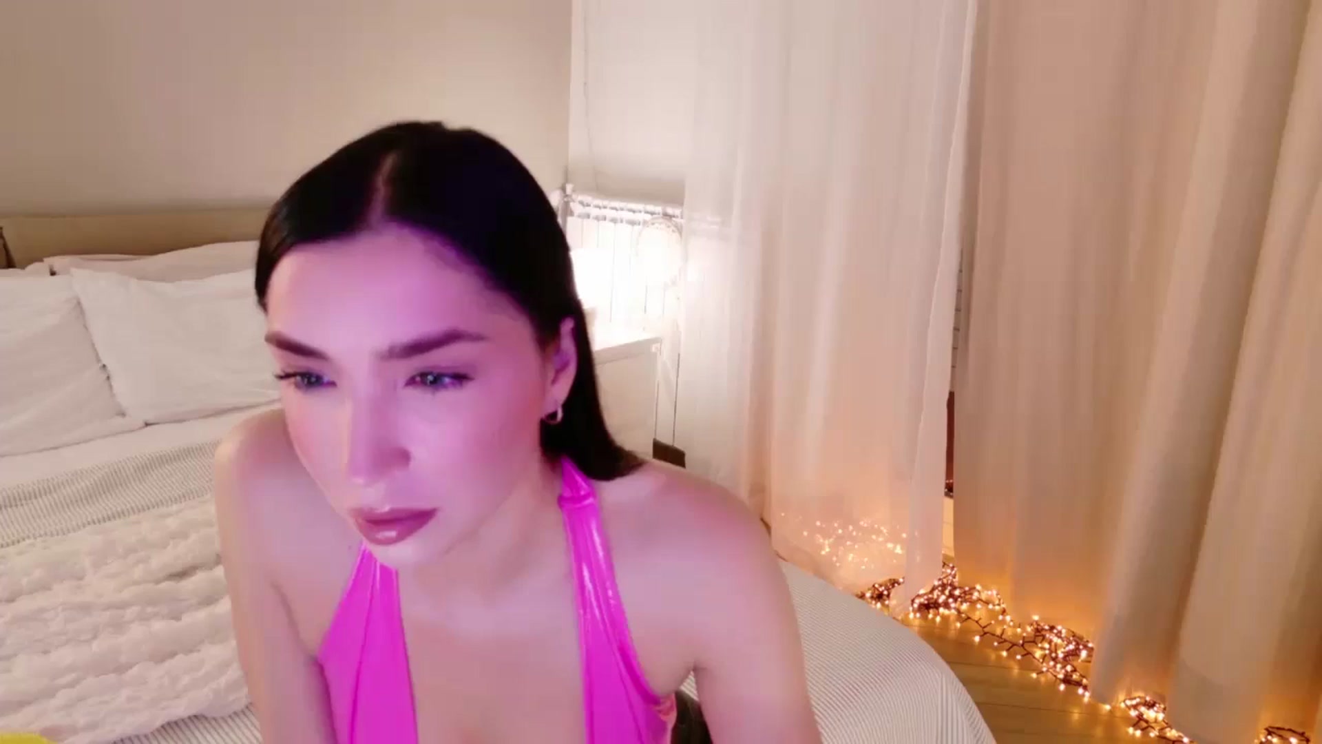 Gallery image thumbnail from LolaNiceAss1's myfreecams stream on, 02/07/2026, 20:06 image 6 of 20