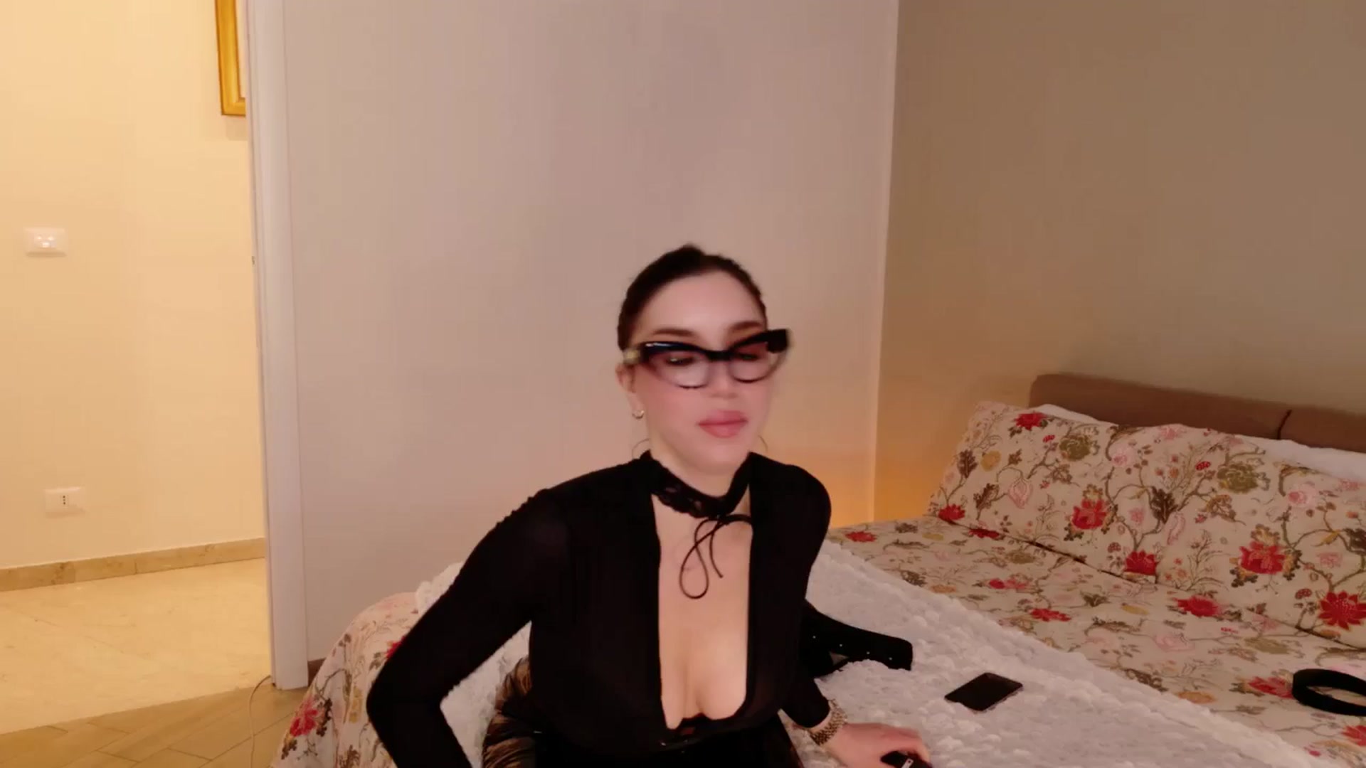 Gallery image thumbnail from LolaNiceAss1's myfreecams stream on, 03/01/2026, 20:22 image 11 of 20