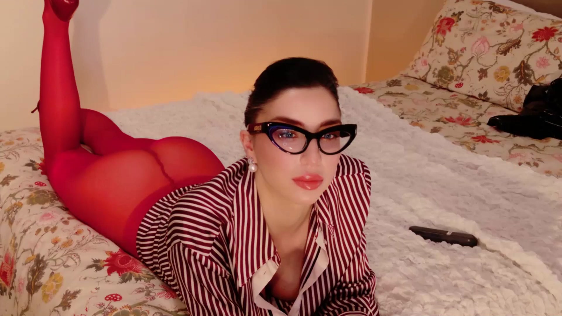 Gallery image thumbnail from LolaNiceAss1's myfreecams stream on, 03/08/2026, 20:18 image 13 of 20