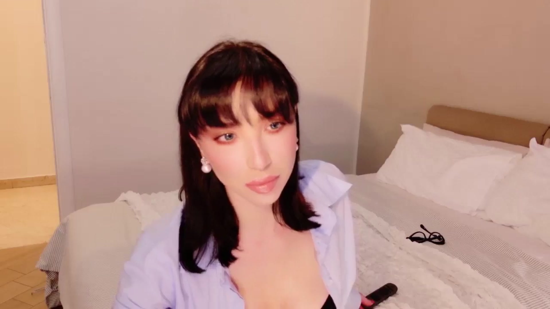 Gallery image thumbnail from LolaNiceAss1's myfreecams stream on, 03/14/2026, 18:48 image 17 of 20