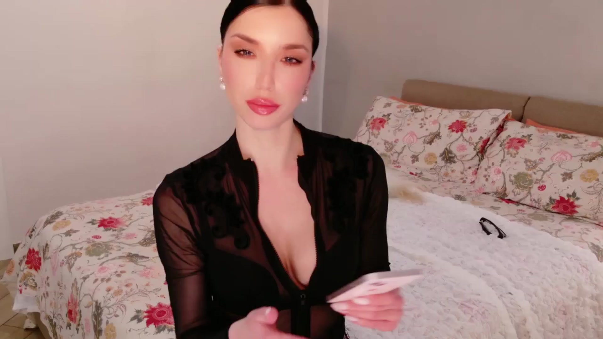 Gallery image thumbnail from LolaNiceAss1's myfreecams stream on, 03/21/2026, 20:27 image 16 of 20