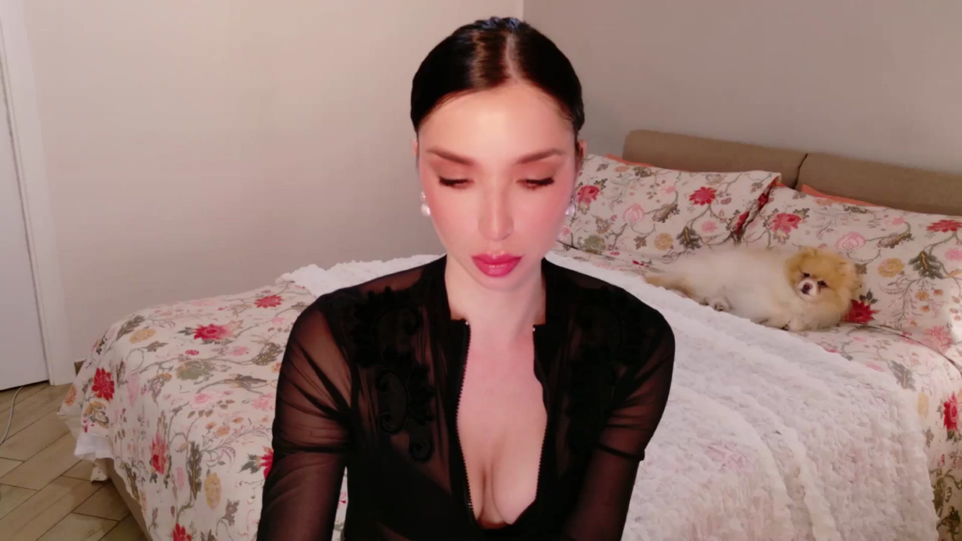 Gallery image thumbnail from LolaNiceAss1's myfreecams stream on, 03/21/2026, 20:27 image 19 of 20
