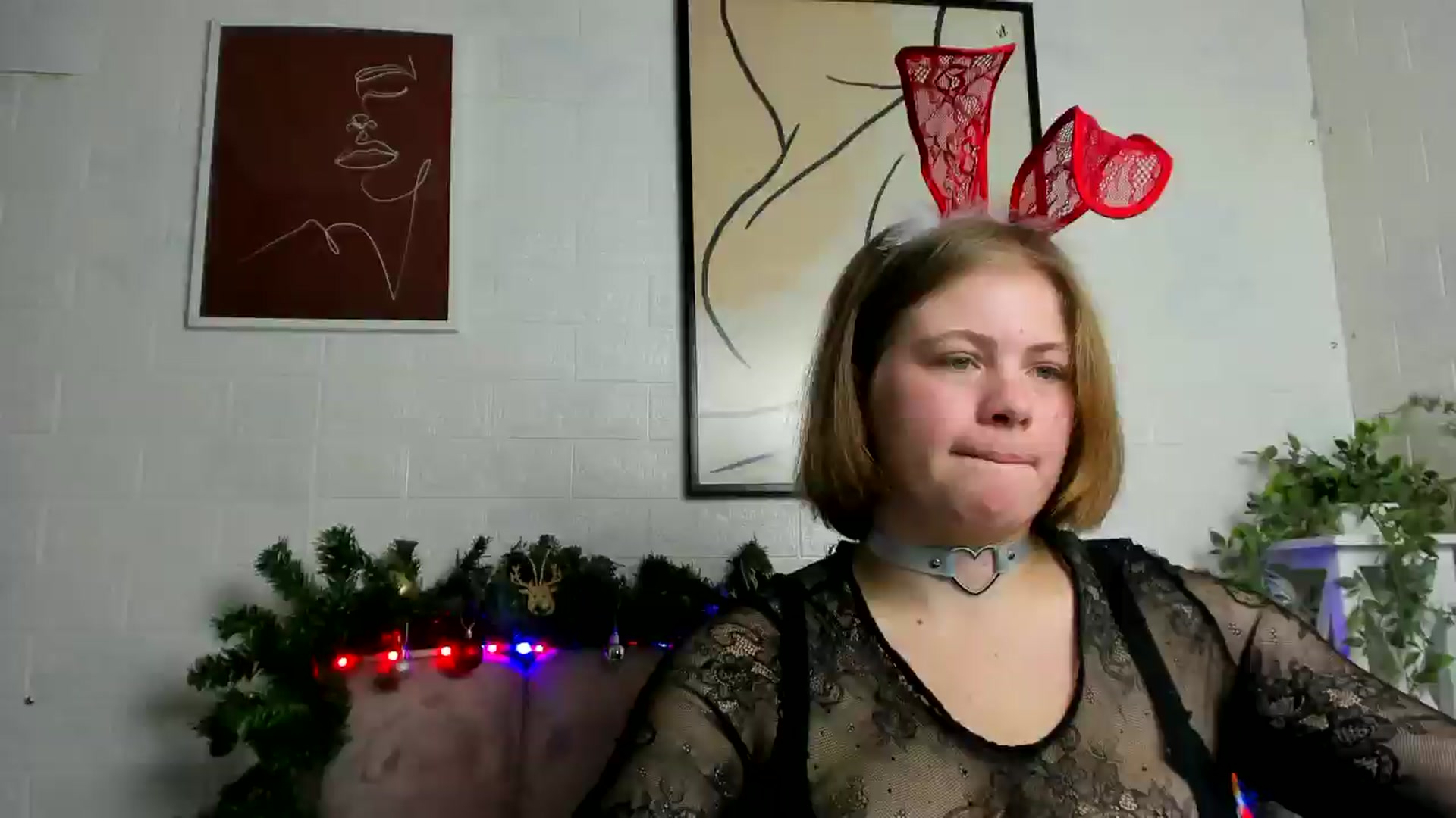 Gallery image thumbnail from LolaSpark's myfreecams stream on, 12/30/2024, 12:51 image 13 of 20